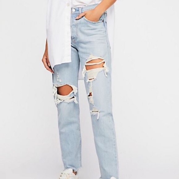 Levi’s Wedgie Jean - Picture 2 of 2